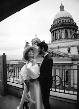 Wedding photographer Elvira Istamova. Photo of 13.09.2022
