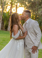 Wedding photographer Taha HALBAS. Photo of 16.09.2025