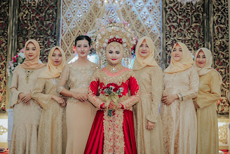 Düğün fotoğrafçısı Septa Oktaria Dinata. Fotoğraf 20.11.2018 tarihinde