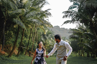 Fotografo di matrimoni Yogendra Kulkarni. Foto del 13.02.2021
