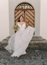Photographe de mariage Zlatana Lecrivain. Photo du 11.06.2025