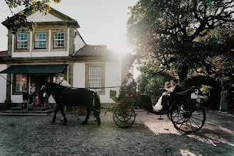 Fotógrafo de bodas Flávio Toneiro. Foto del 03.05.2024