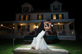 Wedding photographer Michael Charles. Photo of 21.03.2020