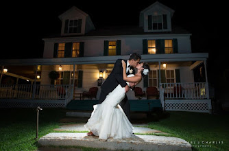 Photographe de mariage Michael Charles. Photo du 21.03.2020