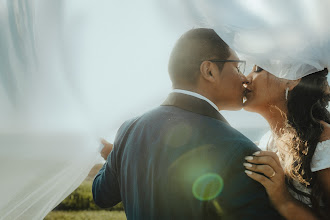 Bryllupsfotograf Nahuel Agabogos. Bilde av 23.05.2024