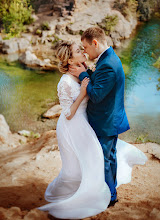 Bryllupsfotograf Anisya Iglevskaya. Bilde av 11.09.2019