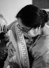 婚姻写真家 Momo Chakraborty. 12.05.2024 の写真