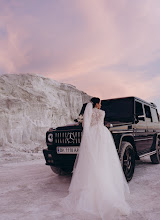 Fotógrafo de casamento Alona Kulyzka. Foto de 17.04.2024