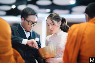 ช่างภาพงานแต่งงาน Somkiat Atthajanyakul. ภาพเมื่อ 09.12.2023