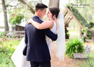 Photographe de mariage Ginny Stephens. Photo du 10.03.2020