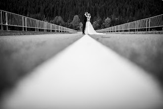 Bröllopsfotografer Claudiu Mercurean. Foto av 04.06.2024