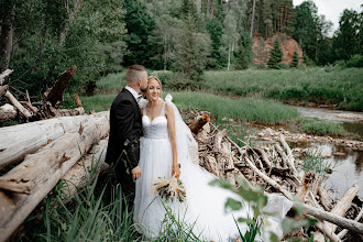 Wedding photographer Artis Dzelzskalns. Photo of 16.02.2024