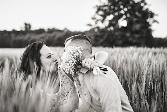 Vestuvių fotografas: Petr Tomoszek. 03.04.2024 nuotrauka