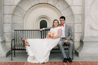 Wedding photographer Michelle Tew. Photo of 21.03.2020
