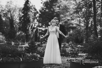 Wedding photographer Dariusz Tomaszewski. Photo of 25.02.2020