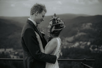Wedding photographer Coletta Bitmanová. Photo of 06.01.2024