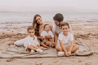 婚禮攝影師Maria Rossello Riera. 14.04.2024的照片