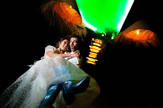 婚礼摄影师Elena Haralabaki. 10.05.2024的图片