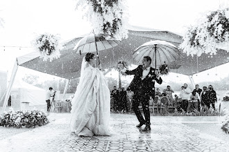 Fotografo di matrimoni Carlos Manzano. Foto del 15.05.2024