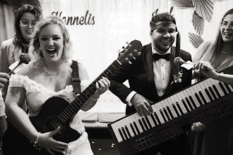 Wedding photographer Juan Cruz Quesini. Photo of 06.06.2025