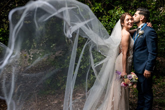 Wedding photographer Almendra Fernández. Photo of 05.12.2024