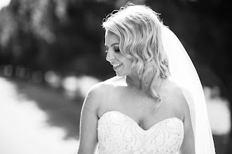 Wedding photographer Stephanie Bevan. Photo of 11.05.2023