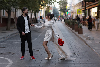 Düğün fotoğrafçısı Anya Koshechkina. Fotoğraf 17.01.2024 tarihinde