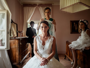 Wedding photographer Enrico Mingardi. Photo of 08.10.2025