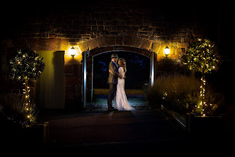 Fotografo di matrimoni Cathy Higgins. Foto del 02.07.2019