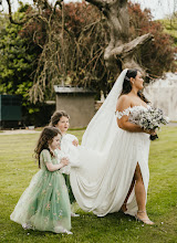 Wedding photographer Hannah Mckeown. Photo of 07.06.2024