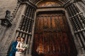 Fotografo di matrimoni Mauro Panichi. Foto del 30.04.2024