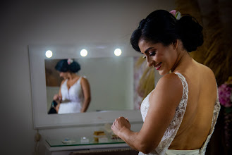 Fotógrafo de bodas Eduar Fonseca. Foto del 11.04.2025