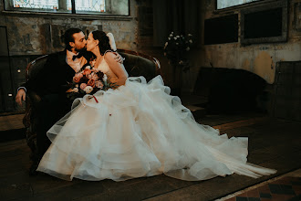 Wedding photographer Claudiu Iozon. Photo of 23.04.2024