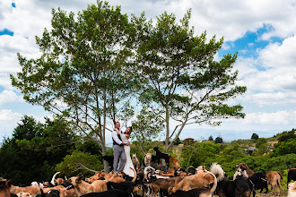 Fotógrafo de bodas Geoffer Lopez. Foto del 30.08.2022