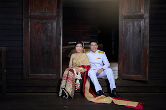 Fotógrafo de casamento อรรถกร รักษ์กุล. Foto de 27.04.2023