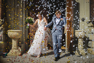 Nhiếp ảnh gia ảnh cưới Marcin Niedośpiał. Ảnh trong ngày 01.08.2022