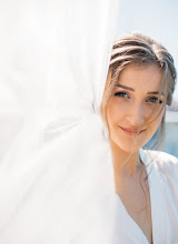 Wedding photographer Yuliia Rastvorova. Photo of 03.09.2020