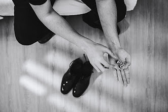 Wedding photographer Costi Manolache. Photo of 05.06.2025
