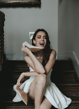 Wedding photographer Coralie Meurisse. Photo of 30.10.2024