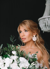 Nhiếp ảnh gia ảnh cưới Albina Erlagaeva. Ảnh trong ngày 21.12.2020