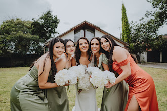 Wedding photographer Romel Paucar. Photo of 18.03.2025