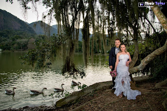 Fotografo di matrimoni Thais Teves. Foto del 04.09.2019