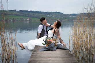 Fotógrafo de casamento Lisa Lüthi. Foto de 17.04.2021