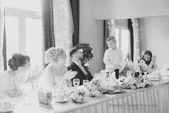 Wedding photographer Sarah Walden. Photo of 20.04.2023