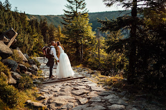 Fotógrafo de bodas Piotr Cuch. Foto del 28.12.2020