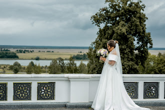 Wedding photographer Nikolay Meleshevich. Photo of 24.11.2021
