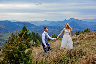 Wedding photographer Mariusz Twaróg. Photo of 15.01.2022