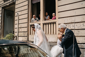 Düğün fotoğrafçısı Emanuele Cariotti. Fotoğraf 04.12.2023 tarihinde