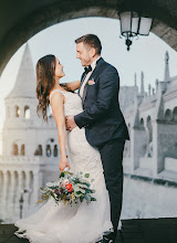 婚礼摄影师János Czapár. 12.11.2021的图片