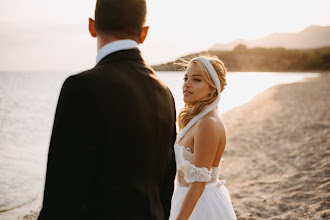 婚禮攝影師Νικόλαος Κουτσομιχάλης. 19.06.2019的照片